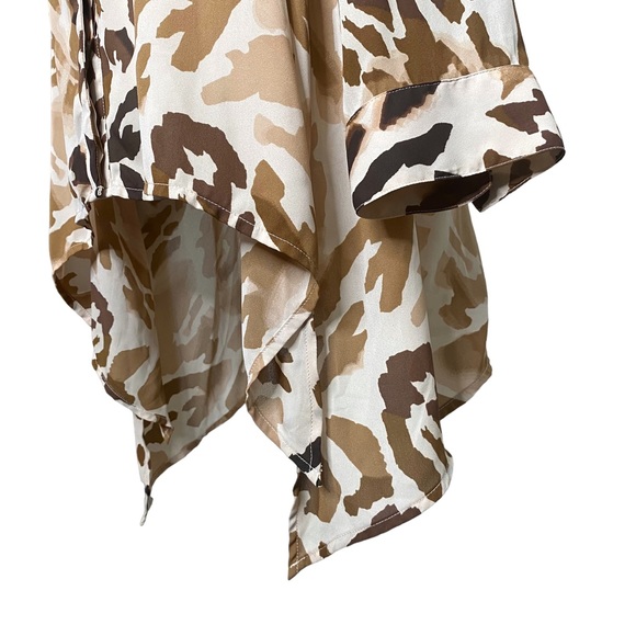 Chico's Leopard Animal Sharkbite Collared Button Down Semi Sheer Tunic Blouse - Picture 5 of 11